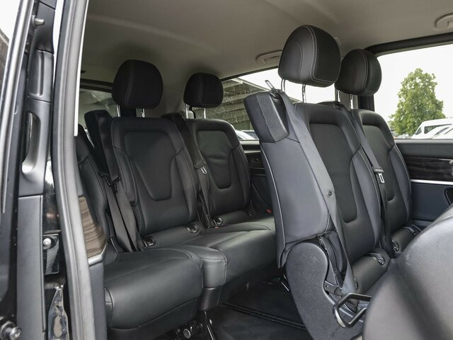MERCEDES-BENZ V 300 Avantgarde Extralang,2xSchiebetür elektr. - מיניבוס, כלי רכב מסחרי לנוסעים: תמונה 5 MERCEDES-BENZ V 300 Avantgarde Extralang,2xSchiebetür elektr. - מיניבוס, כלי רכב מסחרי לנוסעים: תמונה 5