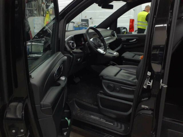 MERCEDES-BENZ V 300 Avantgarde Extralang,2xSchiebetür elektr.... - כלי רכב מסחרי לנוסעים: תמונה 2 MERCEDES-BENZ V 300 Avantgarde Extralang,2xSchiebetür elektr.... - כלי רכב מסחרי לנוסעים: תמונה 2