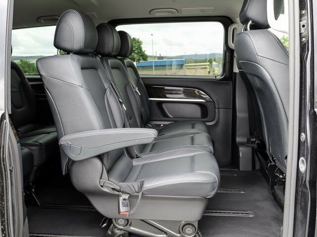 MERCEDES-BENZ V 300 Avantgarde Extralang,2xSchiebetür elektr. - מיניבוס, כלי רכב מסחרי לנוסעים: תמונה 4 MERCEDES-BENZ V 300 Avantgarde Extralang,2xSchiebetür elektr. - מיניבוס, כלי רכב מסחרי לנוסעים: תמונה 4