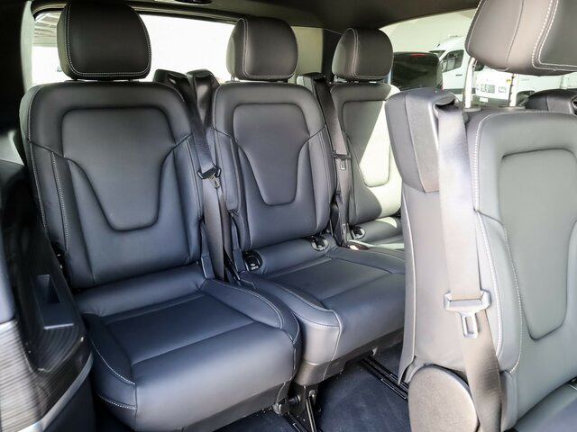 MERCEDES-BENZ V 300 Avantgarde Extralang,Allrad,2Schiebetüren - כלי רכב מסחרי לנוסעים: תמונה 4 MERCEDES-BENZ V 300 Avantgarde Extralang,Allrad,2Schiebetüren - כלי רכב מסחרי לנוסעים: תמונה 4