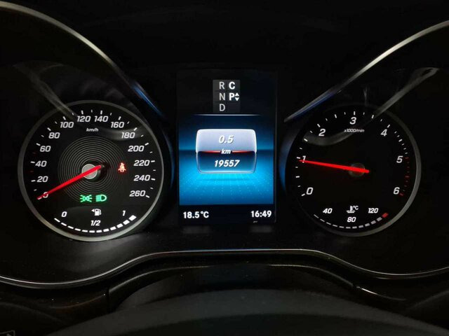 MERCEDES-BENZ V 300 Marco Polo,Allrad,EasyUp,Leder,AHK 2,5To - מיניבוס, כלי רכב מסחרי לנוסעים: תמונה 3 MERCEDES-BENZ V 300 Marco Polo,Allrad,EasyUp,Leder,AHK 2,5To - מיניבוס, כלי רכב מסחרי לנוסעים: תמונה 3