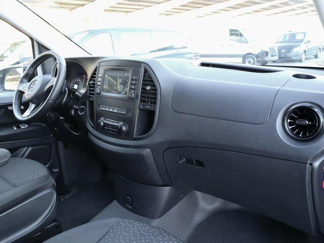 MERCEDES-BENZ Vito 114 TourerPro,Extralang,8Sitzer,Automatik... - כלי רכב מסחרי לנוסעים: תמונה 4 MERCEDES-BENZ Vito 114 TourerPro,Extralang,8Sitzer,Automatik... - כלי רכב מסחרי לנוסעים: תמונה 4