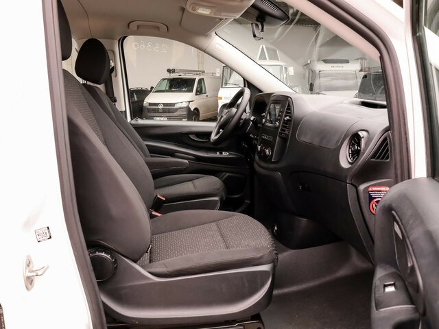 MERCEDES-BENZ Vito 114 TourerPro,Extralang,8Sitzer,Automatik... - כלי רכב מסחרי לנוסעים: תמונה 3 MERCEDES-BENZ Vito 114 TourerPro,Extralang,8Sitzer,Automatik... - כלי רכב מסחרי לנוסעים: תמונה 3