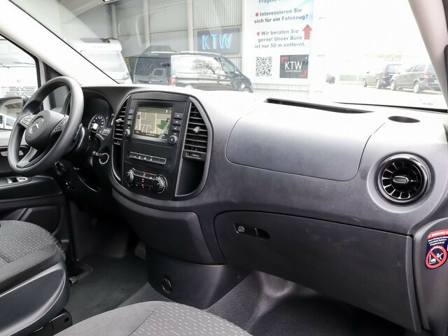 MERCEDES-BENZ Vito 114 TourerPro,Extralang,8Sitzer,Automatik... - כלי רכב מסחרי לנוסעים: תמונה 4 MERCEDES-BENZ Vito 114 TourerPro,Extralang,8Sitzer,Automatik... - כלי רכב מסחרי לנוסעים: תמונה 4