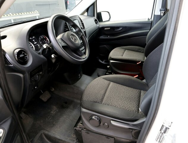 MERCEDES-BENZ Vito 114 TourerPro,Extralang,8Sitzer,Automatik... - כלי רכב מסחרי לנוסעים: תמונה 2 MERCEDES-BENZ Vito 114 TourerPro,Extralang,8Sitzer,Automatik... - כלי רכב מסחרי לנוסעים: תמונה 2