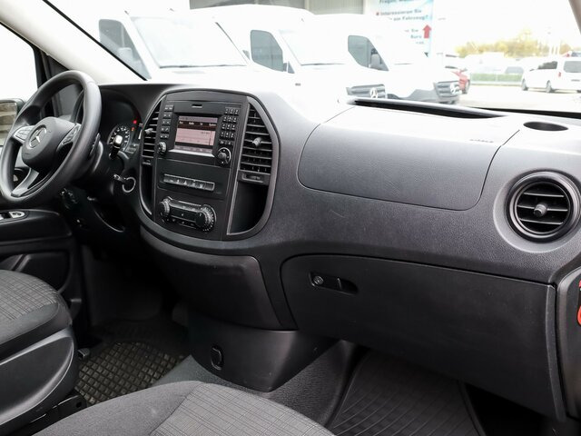 MERCEDES-BENZ Vito 114 TourerPro,Extralang,8Sitzer,Automatik... - כלי רכב מסחרי לנוסעים: תמונה 4 MERCEDES-BENZ Vito 114 TourerPro,Extralang,8Sitzer,Automatik... - כלי רכב מסחרי לנוסעים: תמונה 4