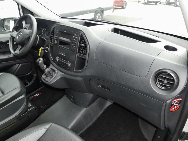 MERCEDES-BENZ Vito 114 TourerPro,Extralang,AMF Rollstuhlrampe - כלי רכב מסחרי לנוסעים: תמונה 5 MERCEDES-BENZ Vito 114 TourerPro,Extralang,AMF Rollstuhlrampe - כלי רכב מסחרי לנוסעים: תמונה 5