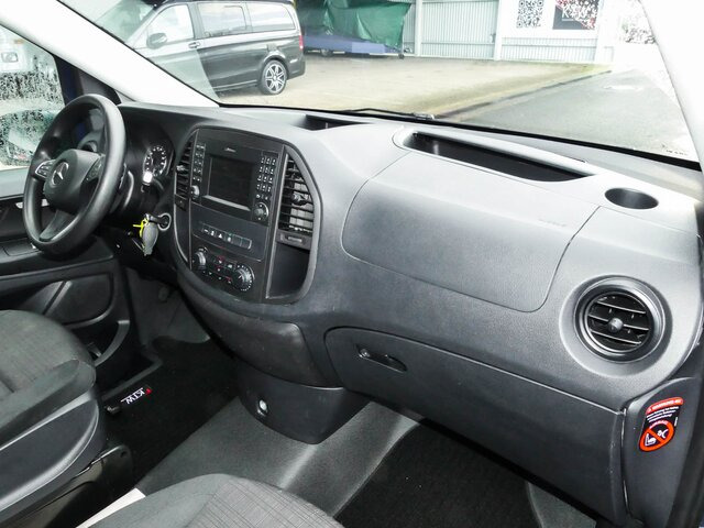 MERCEDES-BENZ Vito 114 TourerPro,Extralang,Desperados,9GTr - מיניבוס, כלי רכב מסחרי לנוסעים: תמונה 3 MERCEDES-BENZ Vito 114 TourerPro,Extralang,Desperados,9GTr - מיניבוס, כלי רכב מסחרי לנוסעים: תמונה 3