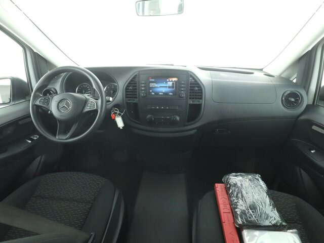 MERCEDES-BENZ Vito 114 TourerPro,lang,Automatik,8Sitze,Kamera... - מיניבוס, כלי רכב מסחרי לנוסעים: תמונה 2 MERCEDES-BENZ Vito 114 TourerPro,lang,Automatik,8Sitze,Kamera... - מיניבוס, כלי רכב מסחרי לנוסעים: תמונה 2