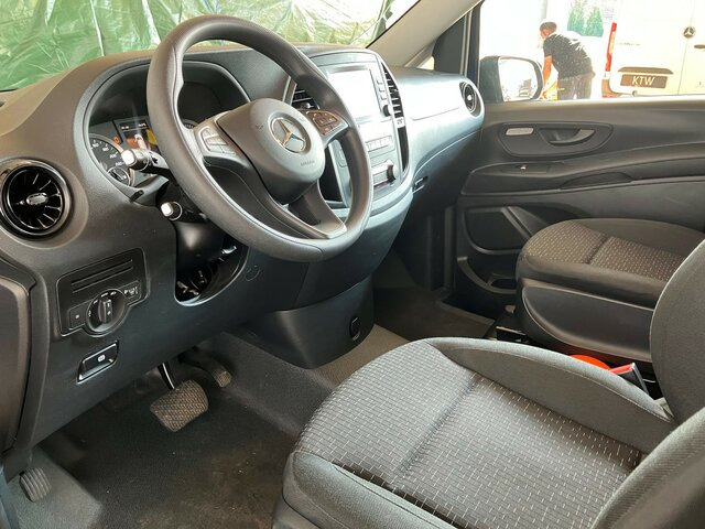 MERCEDES-BENZ Vito 114 TourerPro,lang,Automatik,8Sitze,Kamera - כלי רכב מסחרי לנוסעים: תמונה 4 MERCEDES-BENZ Vito 114 TourerPro,lang,Automatik,8Sitze,Kamera - כלי רכב מסחרי לנוסעים: תמונה 4