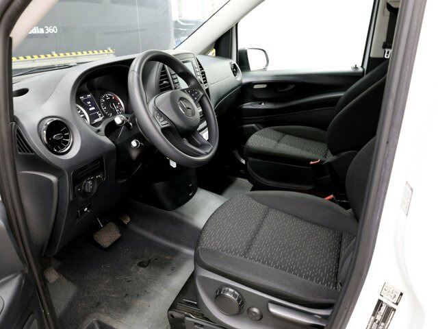 MERCEDES-BENZ Vito 114 TourerPro,lang,Automatik,8Sitze,Kamera... - כלי רכב מסחרי לנוסעים: תמונה 2 MERCEDES-BENZ Vito 114 TourerPro,lang,Automatik,8Sitze,Kamera... - כלי רכב מסחרי לנוסעים: תמונה 2