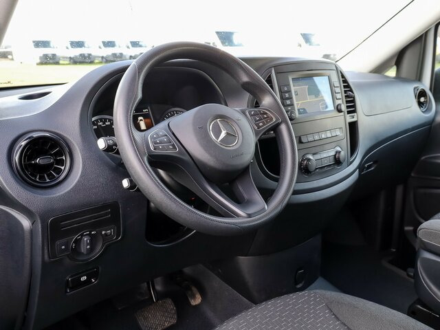MERCEDES-BENZ Vito 114 TourerPro,lang,Automatik,8Sitze,Kamera... - כלי רכב מסחרי לנוסעים: תמונה 5 MERCEDES-BENZ Vito 114 TourerPro,lang,Automatik,8Sitze,Kamera... - כלי רכב מסחרי לנוסעים: תמונה 5