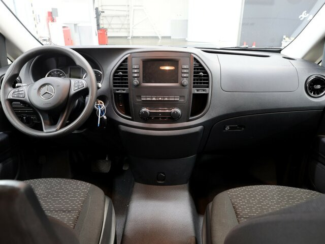 MERCEDES-BENZ Vito 114 TourerPro,lang,Automatik,8Sitze,Kamera... - מיניבוס, כלי רכב מסחרי לנוסעים: תמונה 2 MERCEDES-BENZ Vito 114 TourerPro,lang,Automatik,8Sitze,Kamera... - מיניבוס, כלי רכב מסחרי לנוסעים: תמונה 2