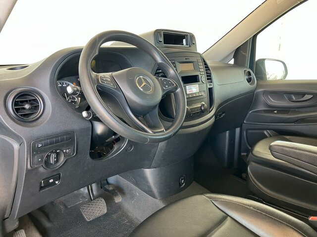 MERCEDES-BENZ Vito 116 TourerPro,lang,Allrad,8Sitzer,Automatik - כלי רכב מסחרי לנוסעים: תמונה 5 MERCEDES-BENZ Vito 116 TourerPro,lang,Allrad,8Sitzer,Automatik - כלי רכב מסחרי לנוסעים: תמונה 5