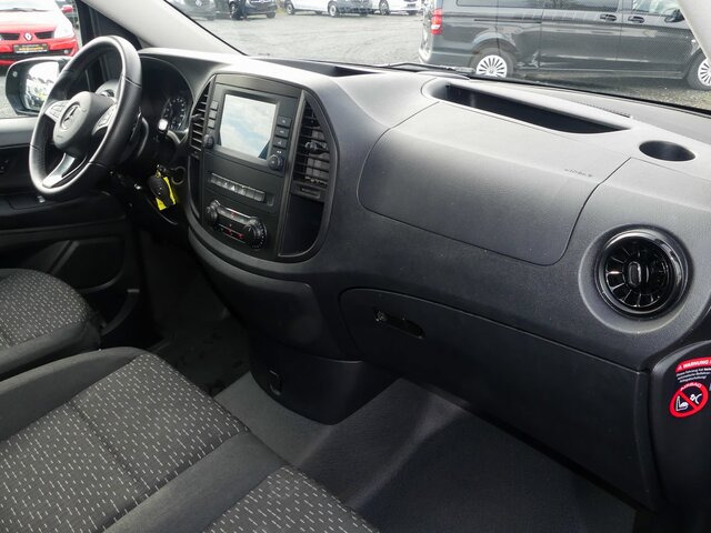 MERCEDES-BENZ Vito 116CDI lang,TourerPro,2Klima,9Sitze,Kamera - מיניבוס, כלי רכב מסחרי לנוסעים: תמונה 3 MERCEDES-BENZ Vito 116CDI lang,TourerPro,2Klima,9Sitze,Kamera - מיניבוס, כלי רכב מסחרי לנוסעים: תמונה 3