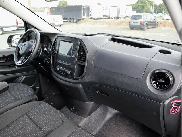 MERCEDES-BENZ Vito 116CDI lang,TourerPro,2Klima,9Sitze,Kamera - מיניבוס, כלי רכב מסחרי לנוסעים: תמונה 4 MERCEDES-BENZ Vito 116CDI lang,TourerPro,2Klima,9Sitze,Kamera - מיניבוס, כלי רכב מסחרי לנוסעים: תמונה 4