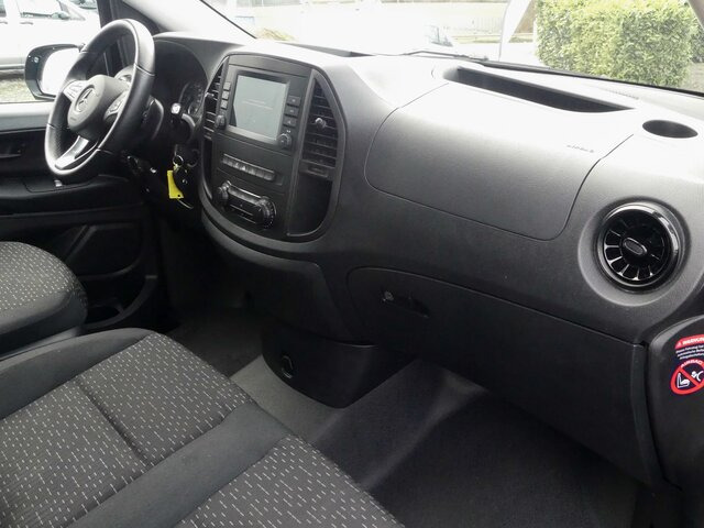 MERCEDES-BENZ Vito 116CDI lang,TourerPro,2xKlima,9Sitze - מיניבוס, כלי רכב מסחרי לנוסעים: תמונה 3 MERCEDES-BENZ Vito 116CDI lang,TourerPro,2xKlima,9Sitze - מיניבוס, כלי רכב מסחרי לנוסעים: תמונה 3