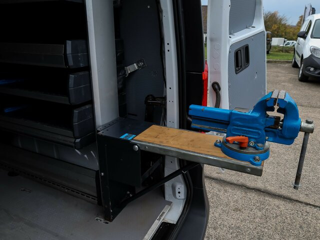 MERCEDES-BENZ Vito114CDI KA lang ,Klima,Sortimo Regalsystem... - כלי רכב מסחרי קטן: תמונה 3 MERCEDES-BENZ Vito114CDI KA lang ,Klima,Sortimo Regalsystem... - כלי רכב מסחרי קטן: תמונה 3