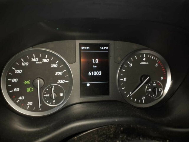 MERCEDES-BENZ Vito116CDI KA lang,Kamera,Klima,Tempomat... - כלי רכב מסחרי קטן: תמונה 5 MERCEDES-BENZ Vito116CDI KA lang,Kamera,Klima,Tempomat... - כלי רכב מסחרי קטן: תמונה 5