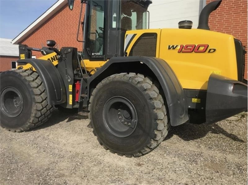 New Holland W190D - מעמיס גלגלים: תמונה 1 New Holland W190D - מעמיס גלגלים: תמונה 1