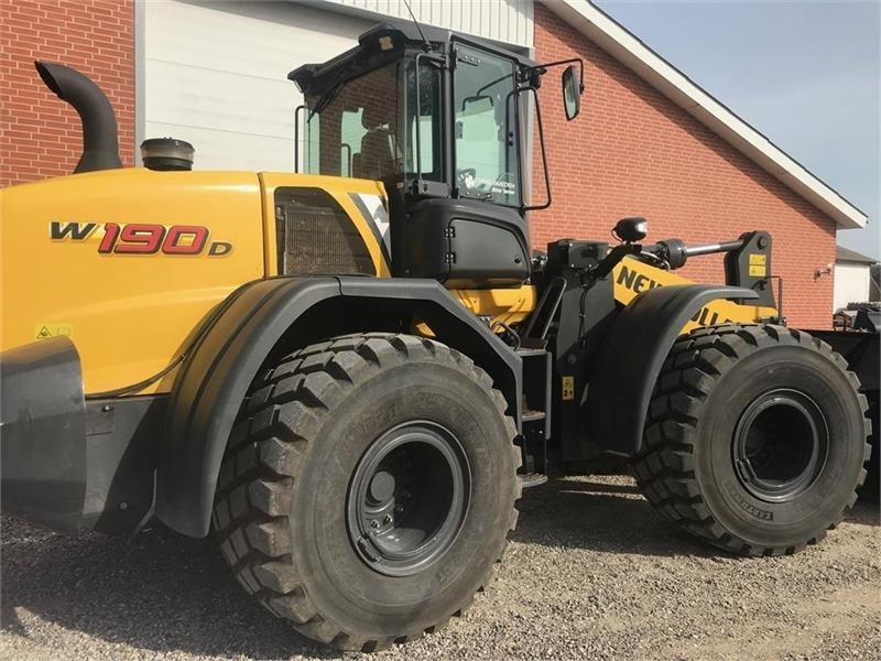 New Holland W190D - מעמיס גלגלים: תמונה 3 New Holland W190D - מעמיס גלגלים: תמונה 3