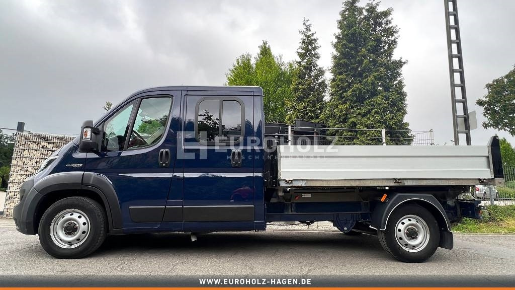 Fiat Ducato 2.3 Maxi Kipper 7-Sitzer Doka AHK - כלי רכב מסחרי מזהיר, כלי רכב מסחרי קומבי: תמונה 2 Fiat Ducato 2.3 Maxi Kipper 7-Sitzer Doka AHK - כלי רכב מסחרי מזהיר, כלי רכב מסחרי קומבי: תמונה 2