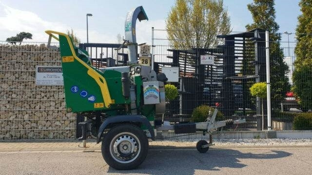 Holzhäcksler HS 170M nur 323 Bh - מגרסת עץ: תמונה 2 Holzhäcksler HS 170M nur 323 Bh - מגרסת עץ: תמונה 2