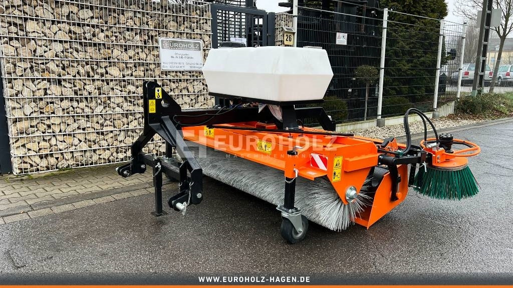 Kehrmaschine ZM2000 Seitenbesen 3-Punkt-Aufnahme - מטאטא: תמונה 3 Kehrmaschine ZM2000 Seitenbesen 3-Punkt-Aufnahme - מטאטא: תמונה 3