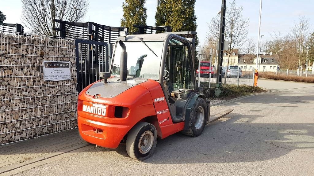 Manitou MSI 30 - מלגזת סולר: תמונה 4 Manitou MSI 30 - מלגזת סולר: תמונה 4