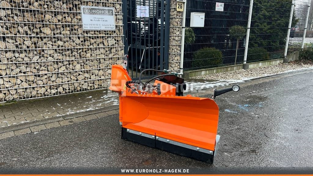 Schneepflug Schneeschild 2000M für Weideman 4004 - מחרשת שלג עבור מכונה חקלאית: תמונה 1 Schneepflug Schneeschild 2000M für Weideman 4004 - מחרשת שלג עבור מכונה חקלאית: תמונה 1