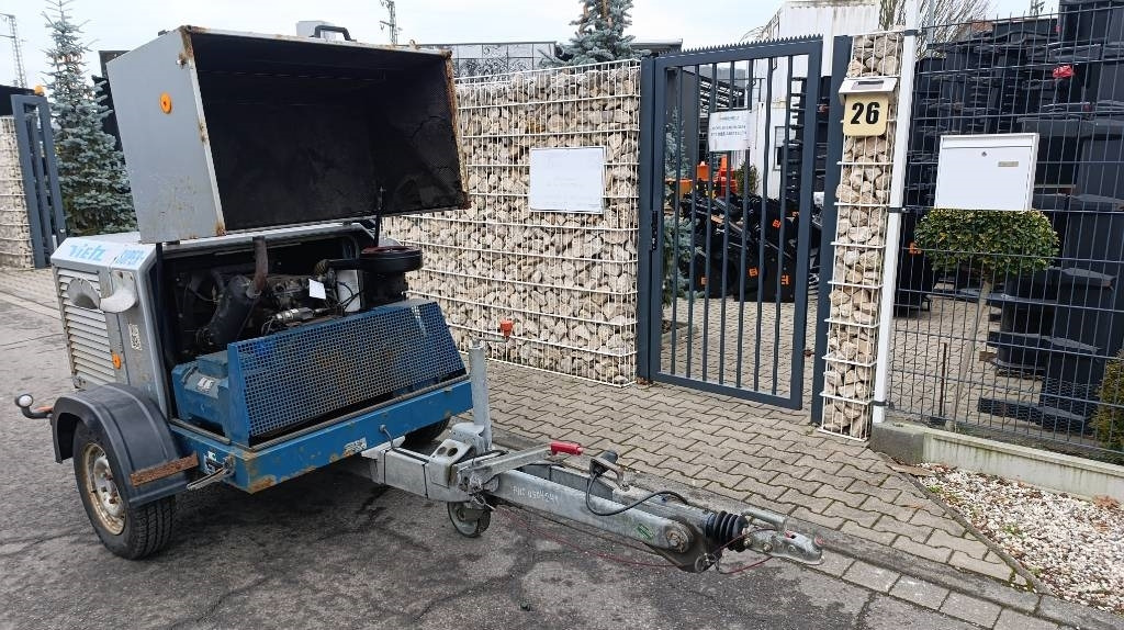 Vietz Baukompressor Arcobil 1, Stromaggregat Deutz-Motor - מדחס אוויר: תמונה 3 Vietz Baukompressor Arcobil 1, Stromaggregat Deutz-Motor - מדחס אוויר: תמונה 3