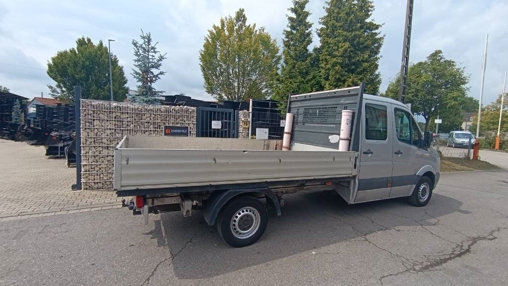 Volkswagen Crafter 2.5 TDI Maxi, Doka, AHK, Pritsche, Kasten - משאית צד נופל/ שטוחה: תמונה 5 Volkswagen Crafter 2.5 TDI Maxi, Doka, AHK, Pritsche, Kasten - משאית צד נופל/ שטוחה: תמונה 5
