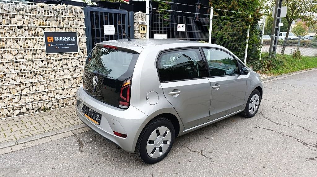 Volkswagen Up 1.0, nur 62tkm, 1. Hand, scheckheftgepflegt - מכונית: תמונה 4 Volkswagen Up 1.0, nur 62tkm, 1. Hand, scheckheftgepflegt - מכונית: תמונה 4