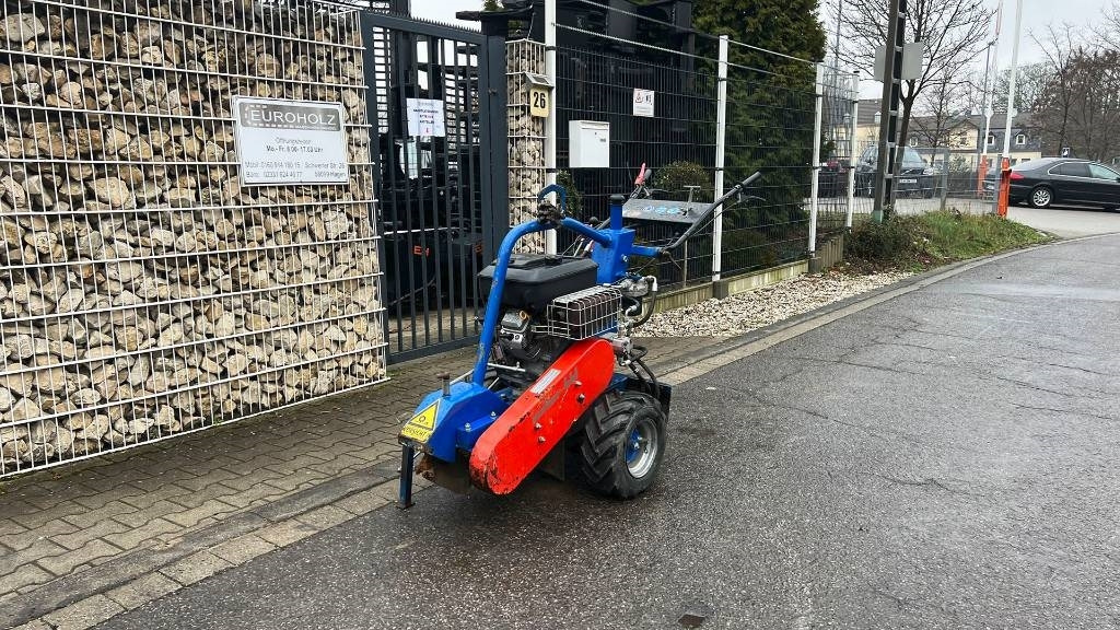 Weber BSF 16M Baum-, Stumpf-, Holzfräse, Fahrmotor (V+R) - מטחנת גדמים: תמונה 1 Weber BSF 16M Baum-, Stumpf-, Holzfräse, Fahrmotor (V+R) - מטחנת גדמים: תמונה 1