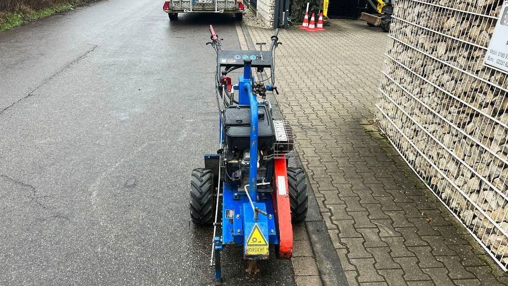 Weber BSF 16M Baum-, Stumpf-, Holzfräse, Fahrmotor (V+R) - מטחנת גדמים: תמונה 4 Weber BSF 16M Baum-, Stumpf-, Holzfräse, Fahrmotor (V+R) - מטחנת גדמים: תמונה 4