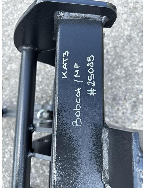 Big Adapter Bobcat Teleskoplader auf Dreipunkt Aufnahme - צרופה: תמונה 5 Big Adapter Bobcat Teleskoplader auf Dreipunkt Aufnahme - צרופה: תמונה 5