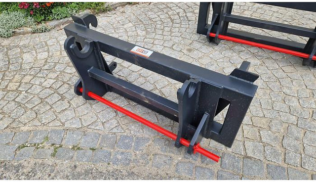 Big Adapter Euro auf Manitou Aufnahme - צרופה: תמונה 1 Big Adapter Euro auf Manitou Aufnahme - צרופה: תמונה 1