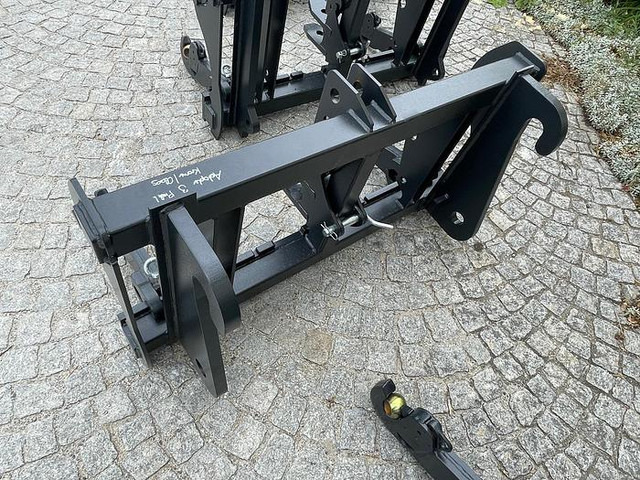 Big Adapter Kramer / Claas Scorpion auf 3 Punkt Aufnahme - צרופה: תמונה 2 Big Adapter Kramer / Claas Scorpion auf 3 Punkt Aufnahme - צרופה: תמונה 2
