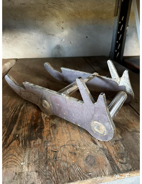 Big Anbauplatte mit Martin M3 Aufnahme - חלקי חילוף: תמונה 1 Big Anbauplatte mit Martin M3 Aufnahme - חלקי חילוף: תמונה 1