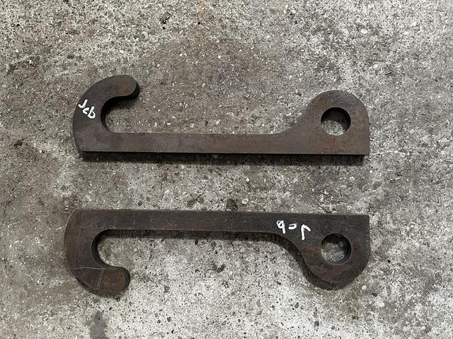 Big Anschweißhaken passend zu JCB 520-50 Aufnahme (klein) - חלקי חילוף: תמונה 1 Big Anschweißhaken passend zu JCB 520-50 Aufnahme (klein) - חלקי חילוף: תמונה 1