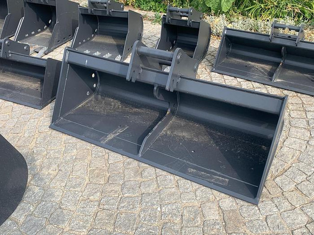 Big BIG Böschungslöffel hyd. 140 cm mit Martin M10 Aufnahme - דלי: תמונה 2 Big BIG Böschungslöffel hyd. 140 cm mit Martin M10 Aufnahme - דלי: תמונה 2