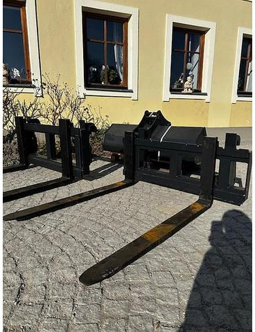 Big Palettengabel 120cm mit Liebherr 506 Aufnahme - מזלגות עבור ציוד לטיפול בחומרים: תמונה 1 Big Palettengabel 120cm mit Liebherr 506 Aufnahme - מזלגות עבור ציוד לטיפול בחומרים: תמונה 1
