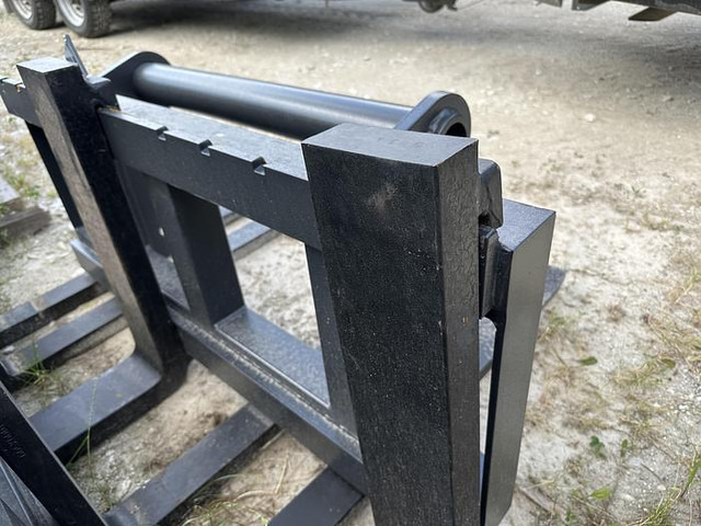 Big Palettengabel 120cm mit Manitou 3,5 Tonnen - מזלגות עבור ציוד לטיפול בחומרים: תמונה 4 Big Palettengabel 120cm mit Manitou 3,5 Tonnen - מזלגות עבור ציוד לטיפול בחומרים: תמונה 4