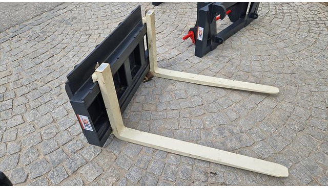 Big Palettengabel 2 t mit Bobcat 90 cm Aufnahme - מזלגות עבור ציוד לטיפול בחומרים: תמונה 1 Big Palettengabel 2 t mit Bobcat 90 cm Aufnahme - מזלגות עבור ציוד לטיפול בחומרים: תמונה 1