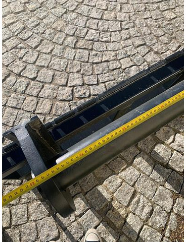 Big Palettengabel 2 t mit Bobcat Teleskoplader Aufnahme - מזלגות עבור ציוד לטיפול בחומרים: תמונה 4 Big Palettengabel 2 t mit Bobcat Teleskoplader Aufnahme - מזלגות עבור ציוד לטיפול בחומרים: תמונה 4