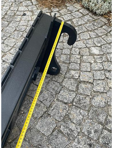 Big Palettengabel 2 t passend zu Volvo L30 Aufnahme - מזלגות עבור ציוד לטיפול בחומרים: תמונה 4 Big Palettengabel 2 t passend zu Volvo L30 Aufnahme - מזלגות עבור ציוד לטיפול בחומרים: תמונה 4