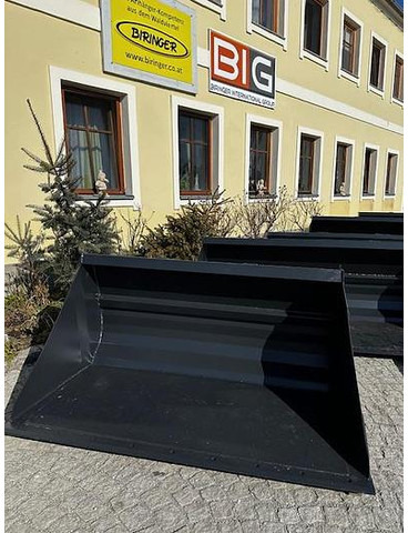 Big Schwergutschaufel 180 cm mit JCB 520-50 Aufnahme - דלי: תמונה 1 Big Schwergutschaufel 180 cm mit JCB 520-50 Aufnahme - דלי: תמונה 1