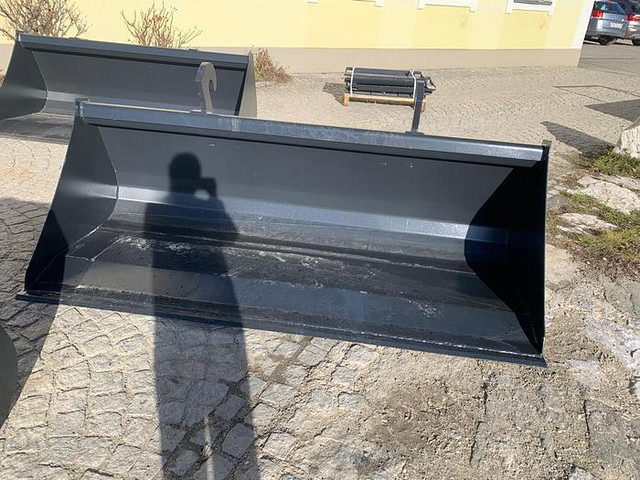 Big Schwergutschaufel 220 cm mit JCB Q fit Aufnahme - צרופה: תמונה 1 Big Schwergutschaufel 220 cm mit JCB Q fit Aufnahme - צרופה: תמונה 1