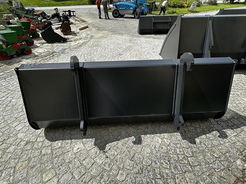 Big Schwergutschaufel 240 cm mit JCB Q-Fit Aufnahme - דלי: תמונה 4 Big Schwergutschaufel 240 cm mit JCB Q-Fit Aufnahme - דלי: תמונה 4