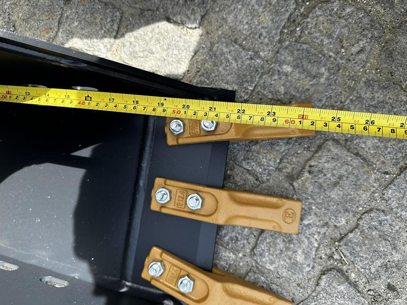 Big Tieflöffel 30cm mit MAR03 Aufnahme - דלי: תמונה 4 Big Tieflöffel 30cm mit MAR03 Aufnahme - דלי: תמונה 4